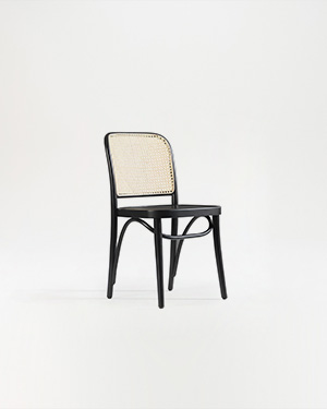 The Hack Chair is a statement of simplicity and character, designed to enhance your space with its unique appeal.HACK SANDALYE