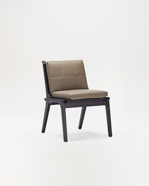 The Megra Chair embodies modern aesthetics with its clean lines and minimalist ashwood construction.MEGRA SANDALYE