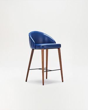 Nola Bar Stool carries the modern essence of the collection inspired by Locanda.NOLA BAR STOOLÜ