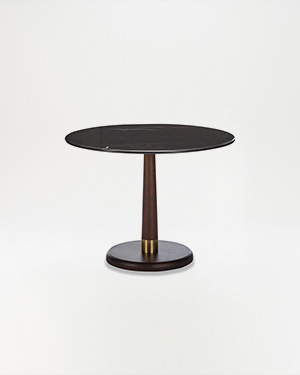 The Palazzo Table adds a touch of opulence to your decor.PALAZZO MASA