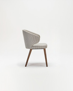 Nola Chair carries the modern essence of the collection inspired by Locanda.DİNLENME KOLTUĞU